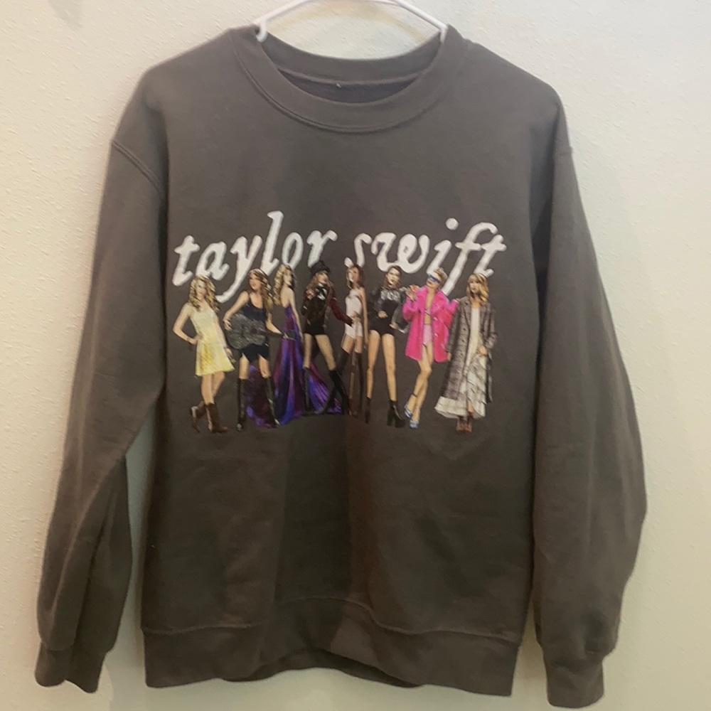 Taylor Swift Sweatshirt size small